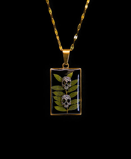 ROOT & RELIC  PENDANT